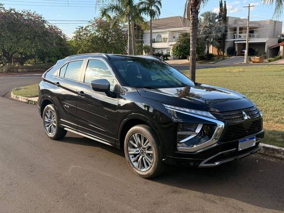 MITSUBISHI ECLIPSE CROSS 1.5 MIVEC TURBO GASOLINA RUSH CVT